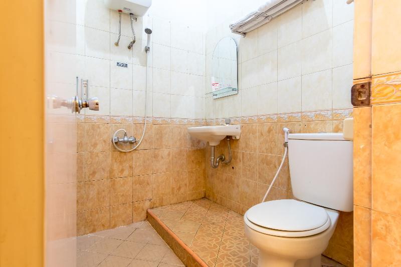 Oyo 1030 Hotel Bumi Asih Medan Buitenkant foto